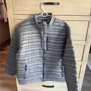Patagonia Men's Gray Jacket